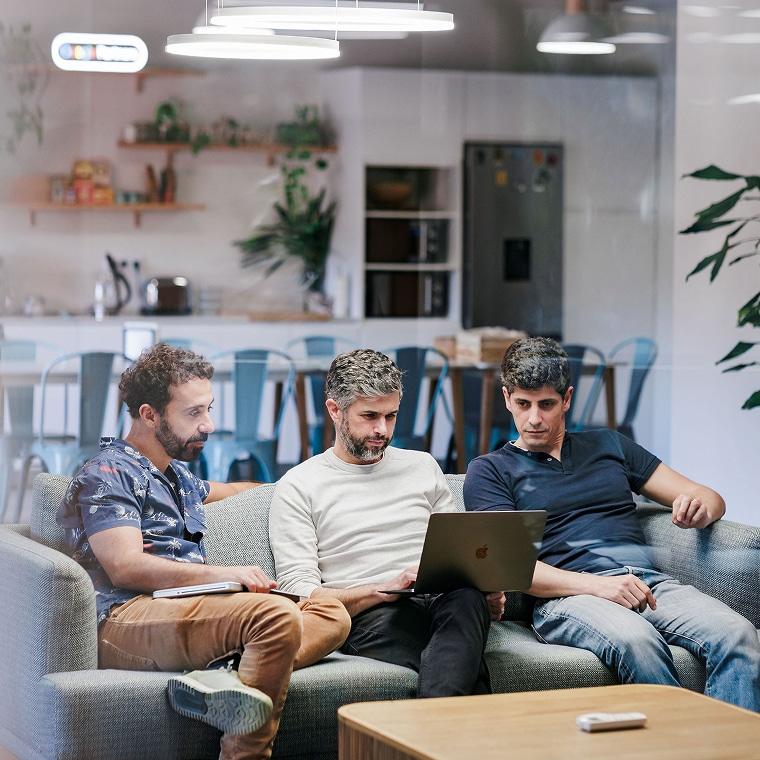 office_01 - UniK SEO