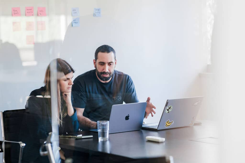 office_03 - UniK SEO